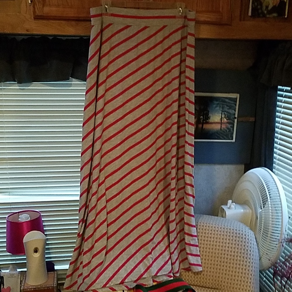 Women's skirt